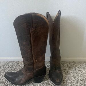 Shyanne Brown Distressed Leather Western Heeled Boots